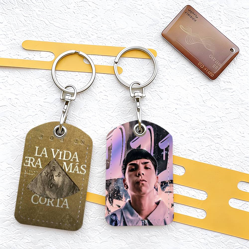 Rapper Milo J Porta carte Port - Lockbox Key Secure recensione e prezzo